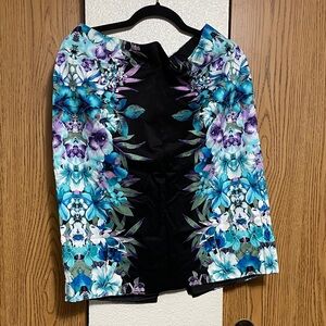 Roz & Ali Floral Black Midi Skirt